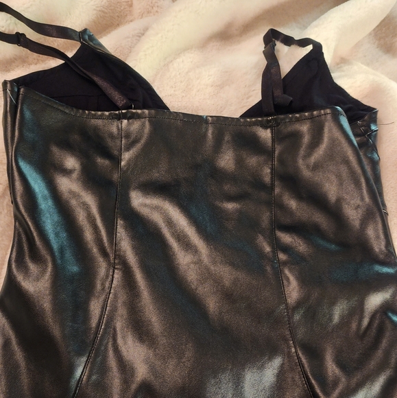 Black leather inspired forever 21 bodysuit in medium - Picture 4 of 5
